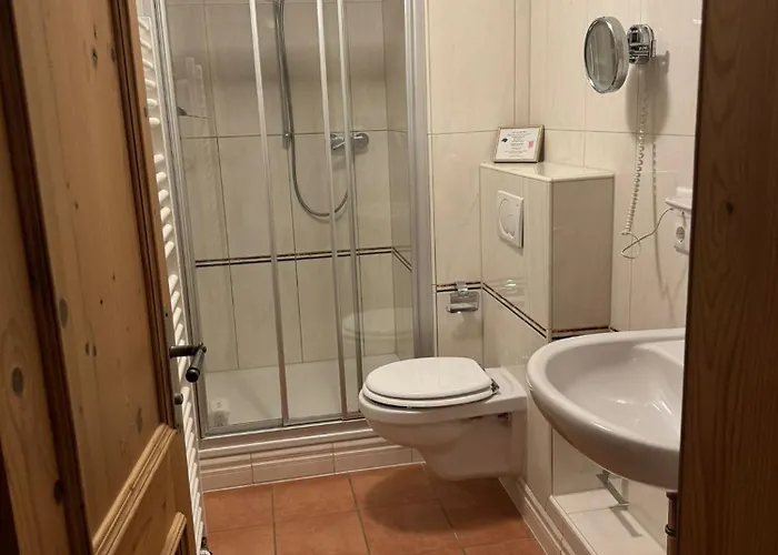 Eichen Schloessl فندق