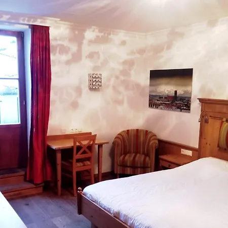 Hotel Eichen Schloessl Munich