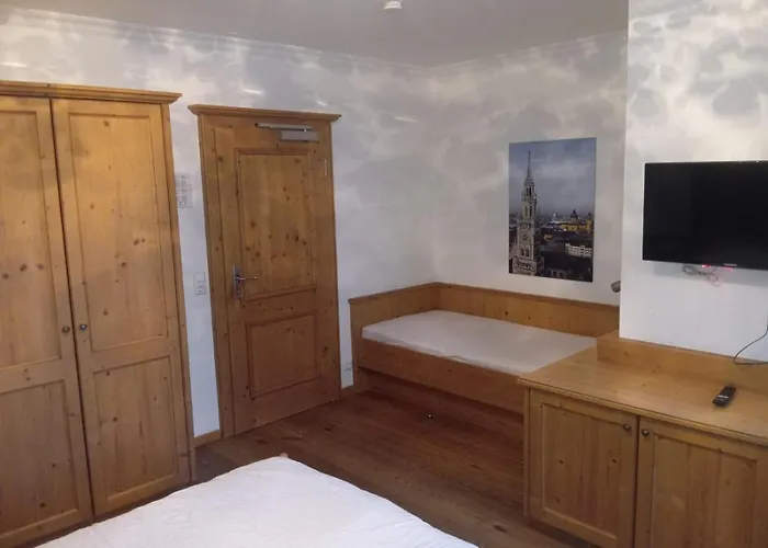 Eichen Schloessl * Munique